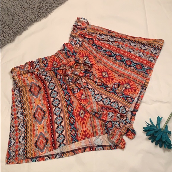 tribal print shorts - Picture 1 of 1